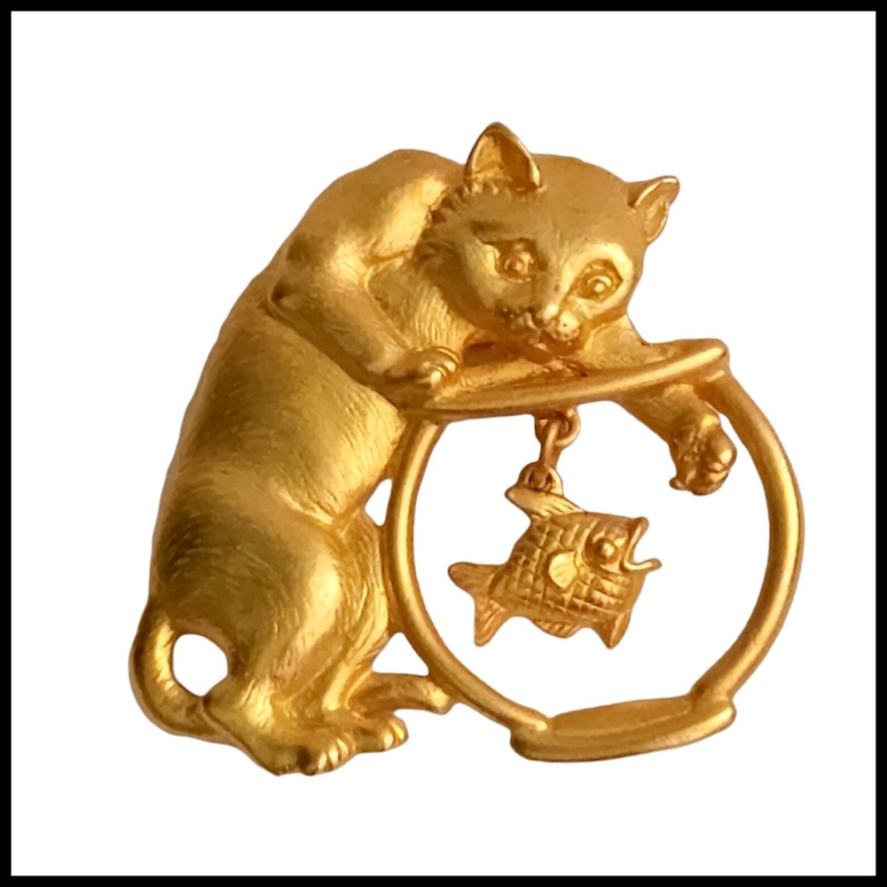 Vintage JJ Jonette  Gold Tone Cat Paw Kitty Fish Bowl Dangling Fish Brooch‎ Pin